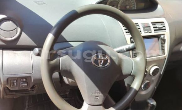 Acheter Occasion Voiture Toyota Yaris Gris à Aribinda, Soum Acheter Occasion Voiture Toyota Yaris Gris à Aribinda, Soum