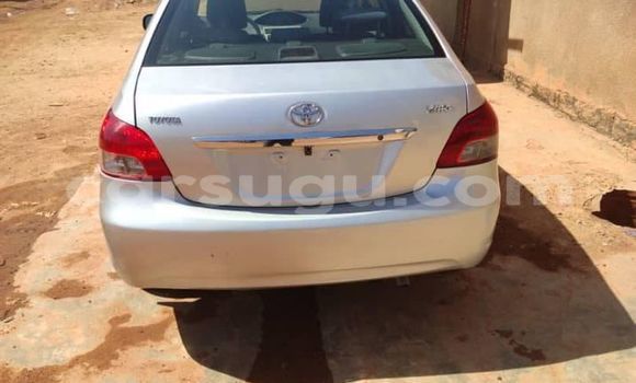 Acheter Occasion Voiture Toyota Yaris Gris à Aribinda, Soum Acheter Occasion Voiture Toyota Yaris Gris à Aribinda, Soum