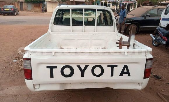Acheter Occasion Voiture Toyota Pickup Blanc à Aribinda, Soum Acheter Occasion Voiture Toyota Pickup Blanc à Aribinda, Soum