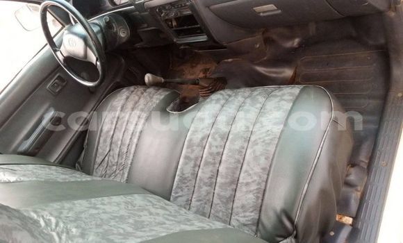 Acheter Occasion Voiture Toyota Pickup Blanc à Aribinda, Soum Acheter Occasion Voiture Toyota Pickup Blanc à Aribinda, Soum