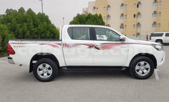 Acheter Occasion Voiture Toyota Hilux Blanc à Aribinda, Soum Acheter Occasion Voiture Toyota Hilux Blanc à Aribinda, Soum