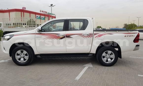 Acheter Occasion Voiture Toyota Hilux Blanc à Aribinda, Soum Acheter Occasion Voiture Toyota Hilux Blanc à Aribinda, Soum