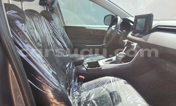 Sayi Na hannu Toyota RAV4 Black Mota in Aribinda a Soum Sayi Na hannu Toyota RAV4 Black Mota in Aribinda a Soum