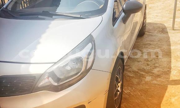 Sayi Na hannu Kia Rio Azurfa Mota in Ouagadougou a Burkina Faso Sayi Na hannu Kia Rio Azurfa Mota in Ouagadougou a Burkina Faso