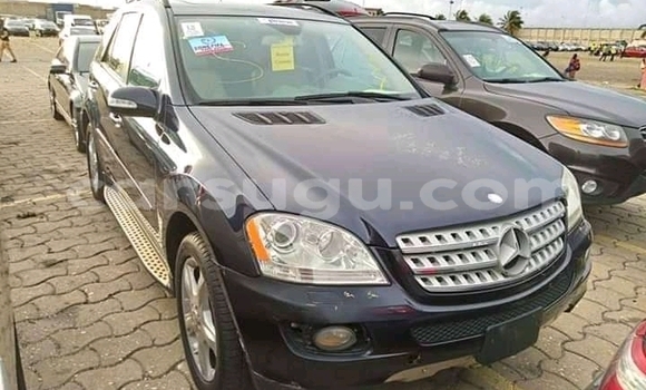 Buy Used Mercedes-Benz M–Class Other Car in Ouagadougou in Burkina Faso