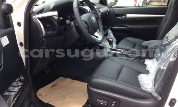 Acheter Occasion Voiture Toyota Hilux Blanc à Bekuy, Houet Acheter Occasion Voiture Toyota Hilux Blanc à Bekuy, Houet