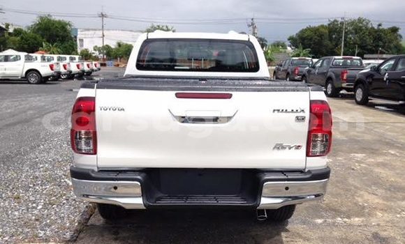 Acheter Occasion Voiture Toyota Hilux Blanc à Bekuy, Houet Acheter Occasion Voiture Toyota Hilux Blanc à Bekuy, Houet
