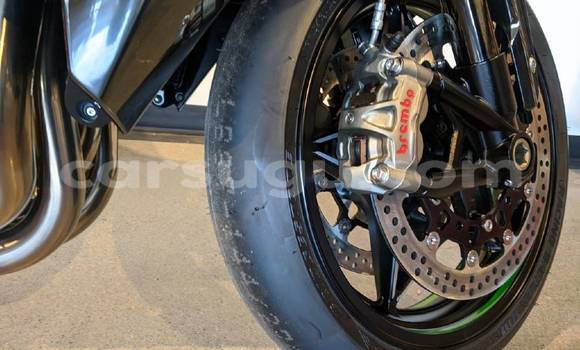 Acheter Occasion Moto Kawasaki Ninja Noir à Bekuy, Houet Acheter Occasion Moto Kawasaki Ninja Noir à Bekuy, Houet