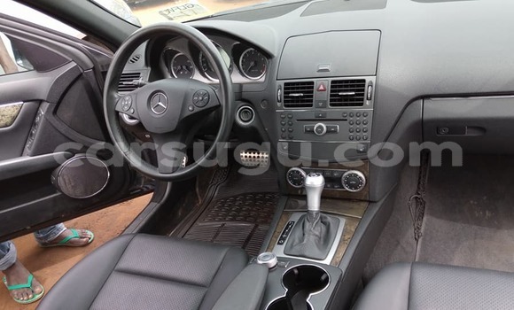 Acheter Occasion Voiture Mercedes-Benz C–Class Noir à Ouagadougou, Burkina-Faso Acheter Occasion Voiture Mercedes-Benz C–Class Noir à Ouagadougou, Burkina-Faso