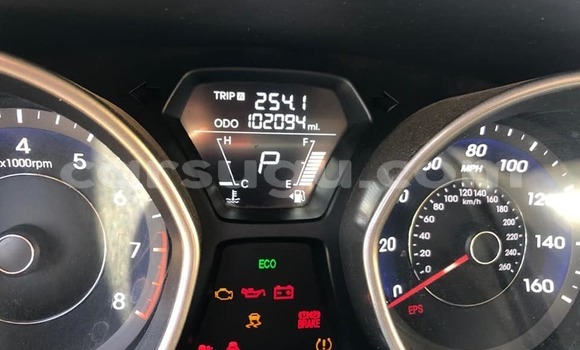 Sayi Na hannu Hyundai Elantra Azurfa Mota in Aribinda a Soum Sayi Na hannu Hyundai Elantra Azurfa Mota in Aribinda a Soum