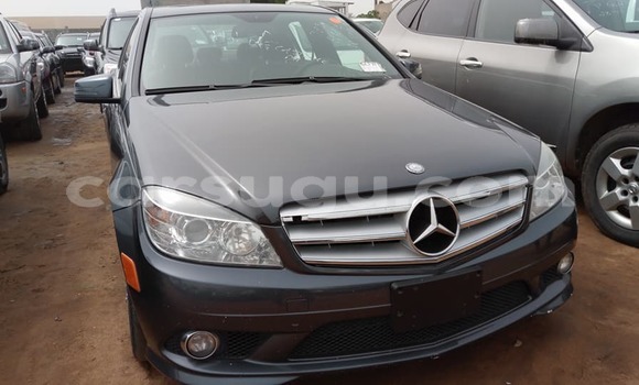 Acheter Occasion Voiture Mercedes-Benz C–Class Noir à Ouagadougou, Burkina-Faso Acheter Occasion Voiture Mercedes-Benz C–Class Noir à Ouagadougou, Burkina-Faso