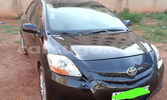 Sayi Na hannu Toyota Yaris Black Mota in Aribinda a Soum Sayi Na hannu Toyota Yaris Black Mota in Aribinda a Soum
