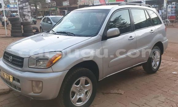 Sayi Na hannu Toyota RAV4 Azurfa Mota in Aribinda a Soum Sayi Na hannu Toyota RAV4 Azurfa Mota in Aribinda a Soum
