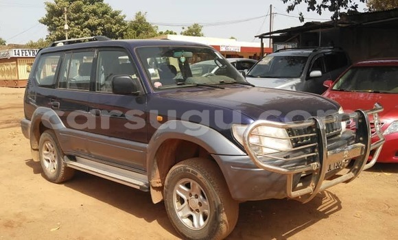 Acheter Occasion Voiture Toyota Land Cruiser Prado Bleu à Aribinda, Soum Acheter Occasion Voiture Toyota Land Cruiser Prado Bleu à Aribinda, Soum
