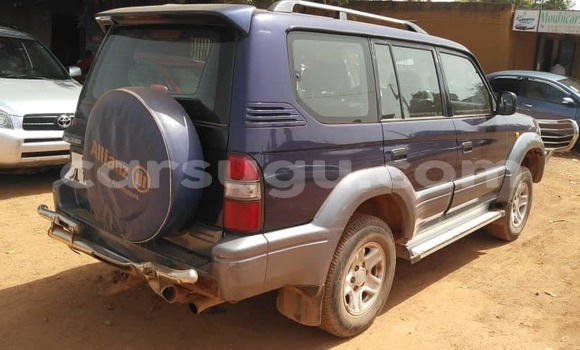 Acheter Occasion Voiture Toyota Land Cruiser Prado Bleu à Aribinda, Soum Acheter Occasion Voiture Toyota Land Cruiser Prado Bleu à Aribinda, Soum