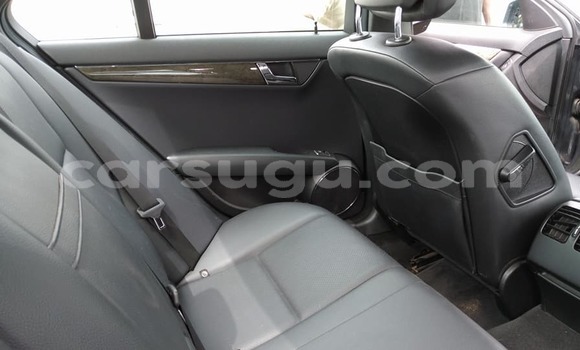 Acheter Occasion Voiture Mercedes-Benz C–Class Noir à Ouagadougou, Burkina-Faso Acheter Occasion Voiture Mercedes-Benz C–Class Noir à Ouagadougou, Burkina-Faso