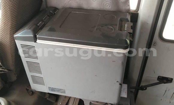 Acheter Occasion Voiture Toyota Coaster Blanc à Aribinda, Soum Acheter Occasion Voiture Toyota Coaster Blanc à Aribinda, Soum