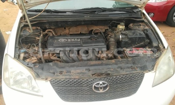 Acheter Occasion Voiture Toyota Corolla Blanc à Aribinda, Soum Acheter Occasion Voiture Toyota Corolla Blanc à Aribinda, Soum