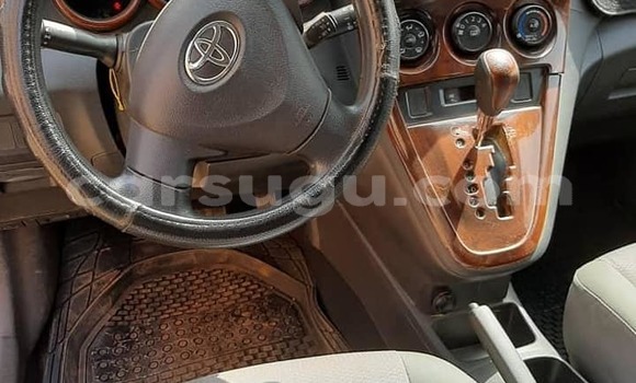 Acheter Occasion Voiture Toyota Matrix Bleu à Aribinda, Soum Acheter Occasion Voiture Toyota Matrix Bleu à Aribinda, Soum