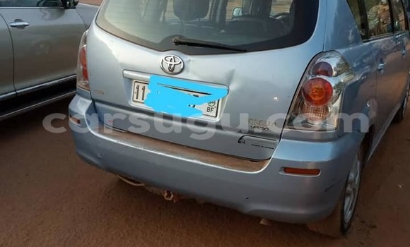 Sayi Na hannu Toyota Corolla Verso Blue Mota in Aribinda a Soum Sayi Na hannu Toyota Corolla Verso Blue Mota in Aribinda a Soum