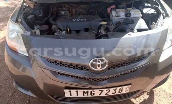 Sayi Na hannu Toyota Yaris Black Mota in Aribinda a Soum Sayi Na hannu Toyota Yaris Black Mota in Aribinda a Soum