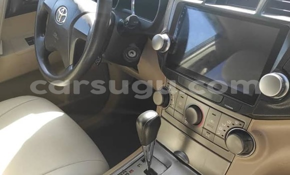 Sayi Na hannu Toyota Highlander White Mota in Aribinda a Soum Sayi Na hannu Toyota Highlander White Mota in Aribinda a Soum