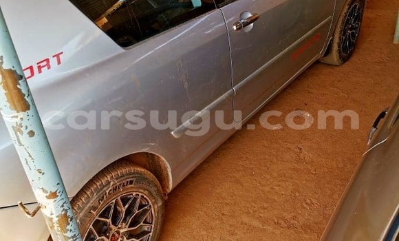 Sayi Na hannu Toyota Corolla Azurfa Mota in Aribinda a Soum Sayi Na hannu Toyota Corolla Azurfa Mota in Aribinda a Soum