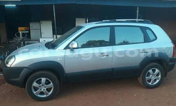 Buy Used Hyundai Tucson Silver Car in Ouagadougou in Burkina Faso Buy Used Hyundai Tucson Silver Car in Ouagadougou in Burkina Faso