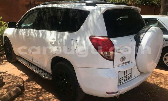Buy Used Toyota RAV4 White Car in Ouagadougou in Burkina Faso Buy Used Toyota RAV4 White Car in Ouagadougou in Burkina Faso