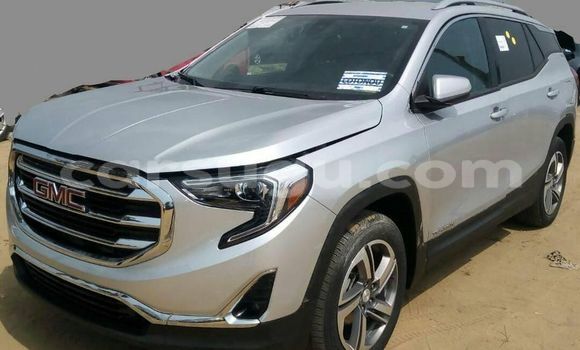 Acheter Occasion Voiture GMC Terrain Gris à Ouagadougou, Burkina-Faso