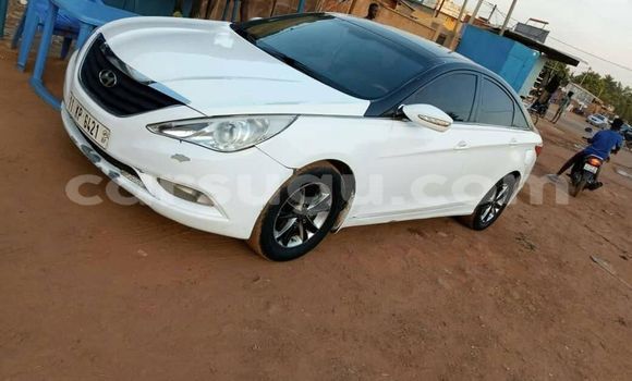 Buy Used Hyundai Sonata White Car in Ouagadougou in Burkina Faso Buy Used Hyundai Sonata White Car in Ouagadougou in Burkina Faso