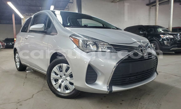 Acheter Occasion Voiture Toyota Yaris Gris à Ouagadougou, Burkina-Faso Acheter Occasion Voiture Toyota Yaris Gris à Ouagadougou, Burkina-Faso