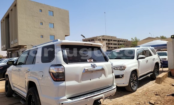 Buy Used Toyota 4Runner White Car in Aribinda in Soum Buy Used Toyota 4Runner White Car in Aribinda in Soum