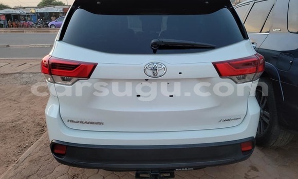 Sayi Na hannu Toyota Highlander White Mota in Aribinda a Soum Sayi Na hannu Toyota Highlander White Mota in Aribinda a Soum