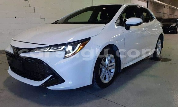 Acheter Occasion Voiture Toyota Corolla Blanc à Aribinda, Soum Acheter Occasion Voiture Toyota Corolla Blanc à Aribinda, Soum