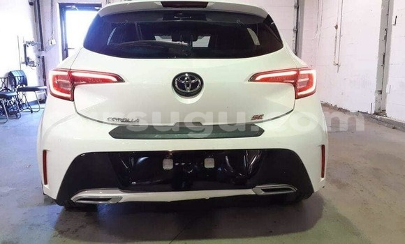 Acheter Occasion Voiture Toyota Corolla Blanc à Aribinda, Soum Acheter Occasion Voiture Toyota Corolla Blanc à Aribinda, Soum