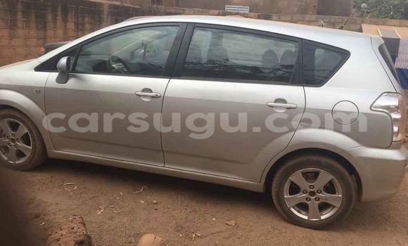 Acheter Occasion Voiture Toyota Corolla Verso Gris à Aribinda, Soum Acheter Occasion Voiture Toyota Corolla Verso Gris à Aribinda, Soum