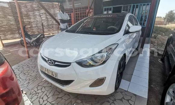 Acheter Occasion Voiture Hyundai Elantra Blanc à Aribinda, Soum Acheter Occasion Voiture Hyundai Elantra Blanc à Aribinda, Soum
