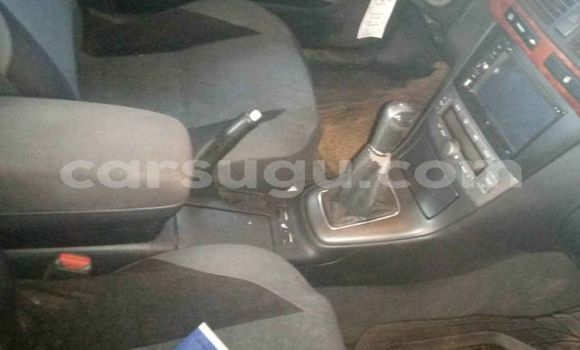 Acheter Occasion Voiture Toyota Avensis Bleu à Aribinda, Soum Acheter Occasion Voiture Toyota Avensis Bleu à Aribinda, Soum