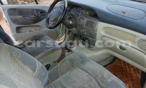 Acheter Occasion Voiture Renault Scenic Gris à Ouagadougou, Burkina-Faso Acheter Occasion Voiture Renault Scenic Gris à Ouagadougou, Burkina-Faso