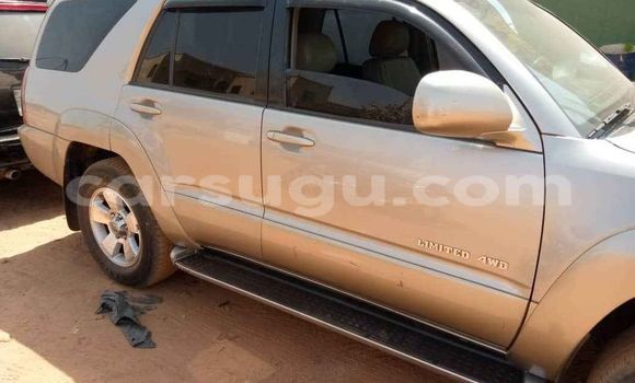 Acheter Occasion Voiture Toyota 4Runner Gris à Aribinda, Soum Acheter Occasion Voiture Toyota 4Runner Gris à Aribinda, Soum