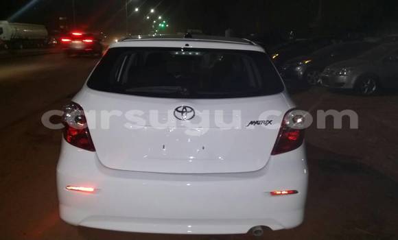 Acheter Occasion Voiture Toyota Matrix Blanc à Ouagadougou, Burkina-Faso Acheter Occasion Voiture Toyota Matrix Blanc à Ouagadougou, Burkina-Faso
