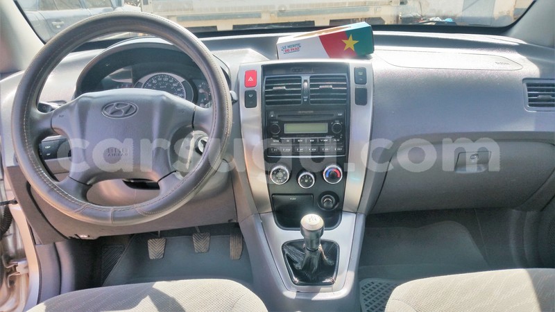 Big with watermark hyundai tucson 2 