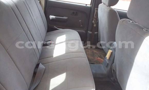 Acheter Occasion Voiture Toyota Hilux Blanc à Ouagadougou, Burkina-Faso Acheter Occasion Voiture Toyota Hilux Blanc à Ouagadougou, Burkina-Faso