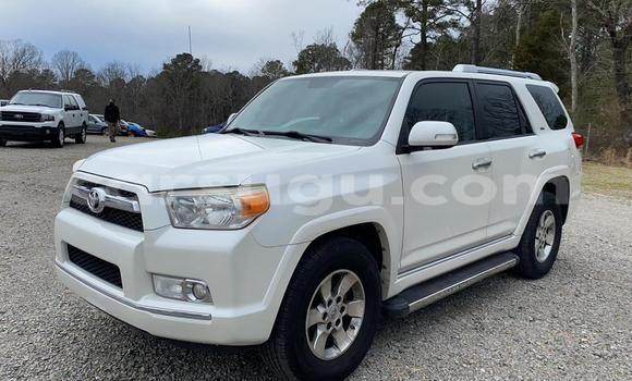 Acheter Occasion Voiture Toyota 4Runner Blanc à Ouagadougou, Burkina-Faso Acheter Occasion Voiture Toyota 4Runner Blanc à Ouagadougou, Burkina-Faso