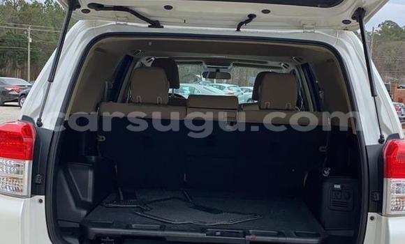 Acheter Occasion Voiture Toyota 4Runner Blanc à Ouagadougou, Burkina-Faso Acheter Occasion Voiture Toyota 4Runner Blanc à Ouagadougou, Burkina-Faso