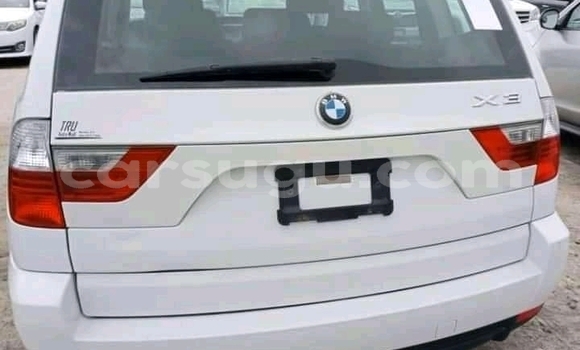 Acheter Occasion Voiture BMW X3 Blanc à Ouagadougou, Burkina-Faso Acheter Occasion Voiture BMW X3 Blanc à Ouagadougou, Burkina-Faso