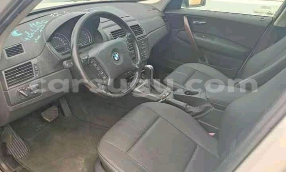 Acheter Occasion Voiture BMW X3 Blanc à Ouagadougou, Burkina-Faso Acheter Occasion Voiture BMW X3 Blanc à Ouagadougou, Burkina-Faso