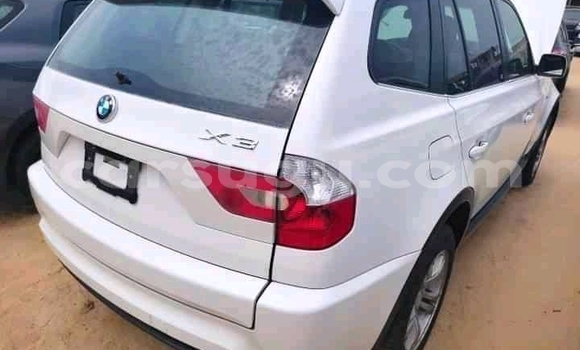 Acheter Occasion Voiture BMW X3 Blanc à Ouagadougou, Burkina-Faso Acheter Occasion Voiture BMW X3 Blanc à Ouagadougou, Burkina-Faso