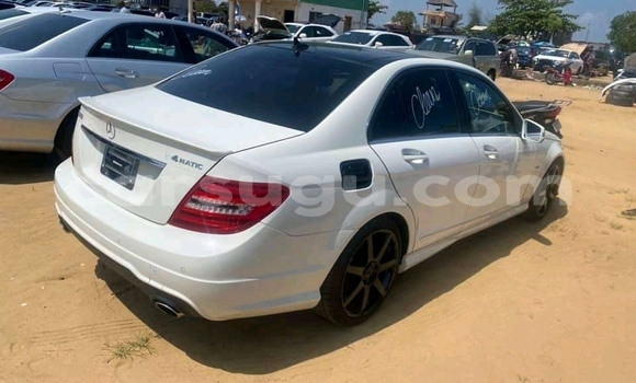 Acheter Occasion Voiture Mercedes-Benz C-Classe Autre à Ouagadougou, Burkina-Faso Acheter Occasion Voiture Mercedes-Benz C-Classe Autre à Ouagadougou, Burkina-Faso